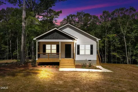 262 Chartres St, Fuquay Varina, NC 27526