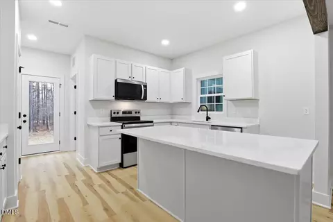 Kitchen - 1261 Whitley Rd, Middlesex, NC 27557 photo 1 of 5