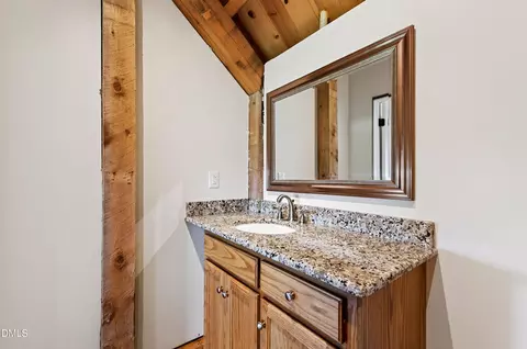 Bath - 2725 Benson Hardee Rd, Benson, NC 27504 photo 3 of 4