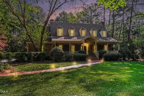 105 Ukiah Ln, Chapel Hill, NC 27514