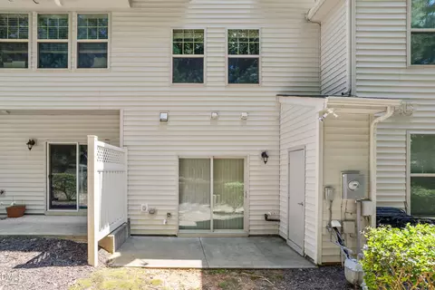 Exterior - 76 Pocono Dr, Durham, NC 27705 photo 4 of 8