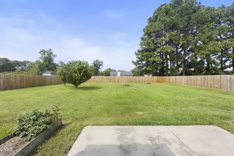 Exterior - 174 Eulon Loop, Raeford, NC 28376 photo 6 of 15