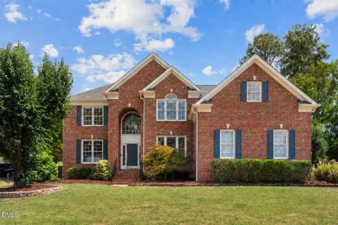 10840 Round Brook Cir, Raleigh, NC 27617