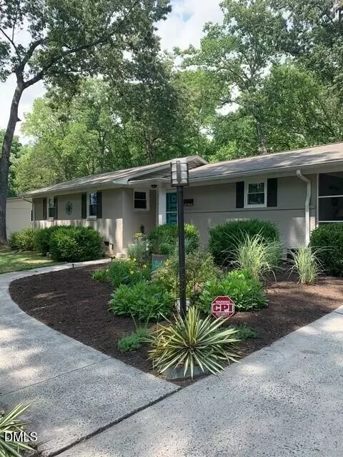 Exterior - 3729 Cambridge Rd, Durham, NC 27705 photo 17 of 24