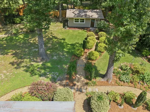 Exterior - 3729 Cambridge Rd, Durham, NC 27705 photo 21 of 24