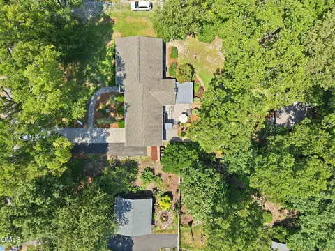 View/Area - 3729 Cambridge Rd, Durham, NC 27705 photo 2 of 3