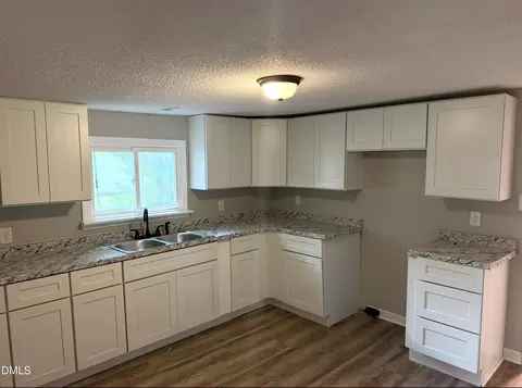 112 2nd St, Erwin, NC 28339 photo 5