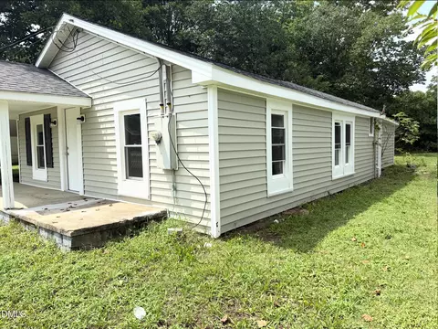 112 2nd St, Erwin, NC 28339 photo 3