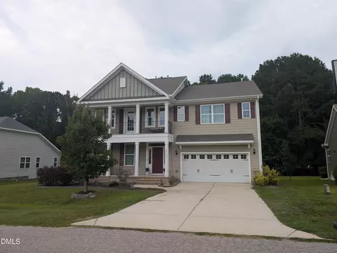 8109 Fieldcrest Ln, Fuquay Varina, NC 27526