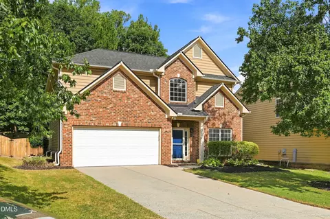 102 Minnifer Ct, Apex, NC 27539