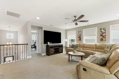 Entry Way - 211 Crisp Rd, Durham, NC 27713 photo 4 of 5