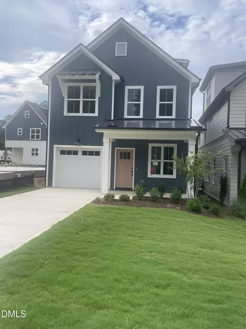 1337 Courtland Dr, Raleigh, NC 27604