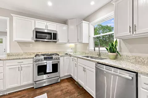 Kitchen - 111 Emerald Cir, Durham, NC 27713 photo 2 of 4