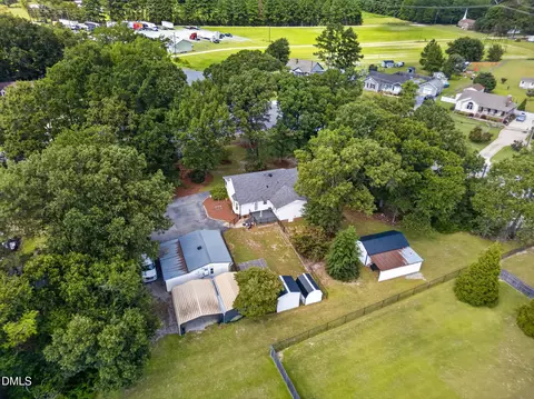View/Area - 2001 Southfort Dr, Garner, NC 27529 photo 3 of 4