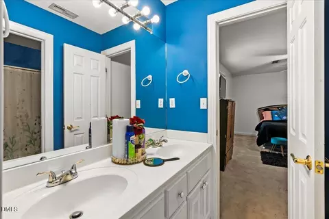 Bath - 84 River Bend Rd, Milton, NC 27305 photo 6 of 11