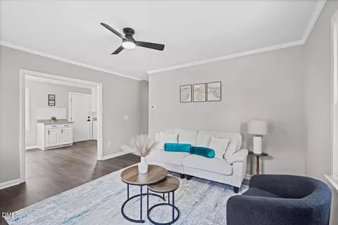 Living - 204 E Branch St, Benson, NC 27504 photo 1 of 1