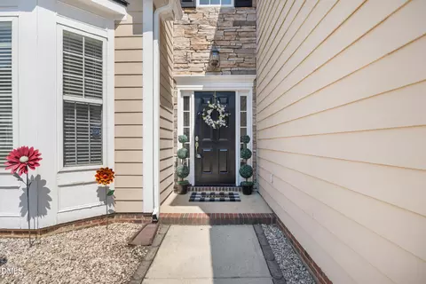 Entry Way - 5525 Keowee Way, Raleigh, NC 27616 photo 1 of 7