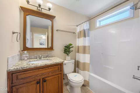 Bath - 5525 Keowee Way, Raleigh, NC 27616 photo 4 of 4