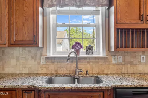 Kitchen - 5525 Keowee Way, Raleigh, NC 27616 photo 3 of 5