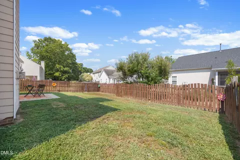 Exterior - 5525 Keowee Way, Raleigh, NC 27616 photo 3 of 5