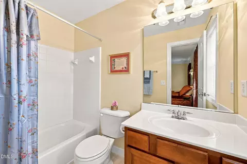 Bath - 9301 Bramden Ct, Wake Forest, NC 27587 photo 6 of 6