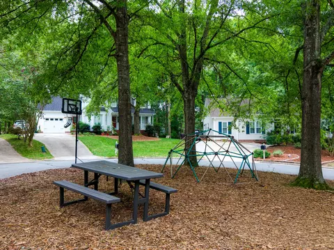 Exterior - 207 Brandermill Dr, Durham, NC 27713 photo 15 of 17