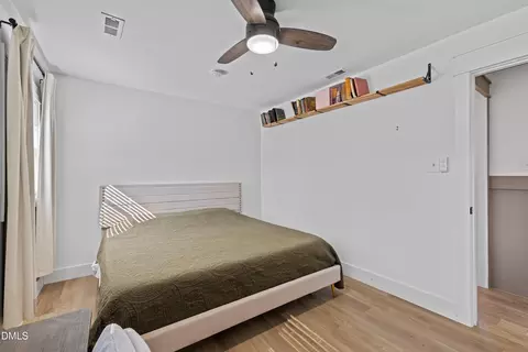 Bedroom - 426 Walton St, Durham, NC 27703 photo 4 of 6