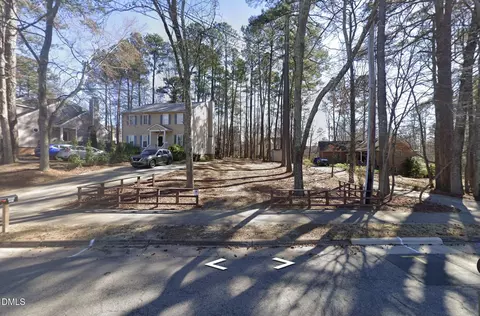 307 Hunter St, Apex, NC 27502
