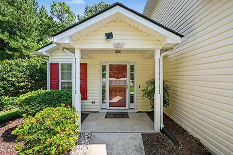 Exterior - 6 Coriander Ct, Durham, NC 27713 photo 2 of 7