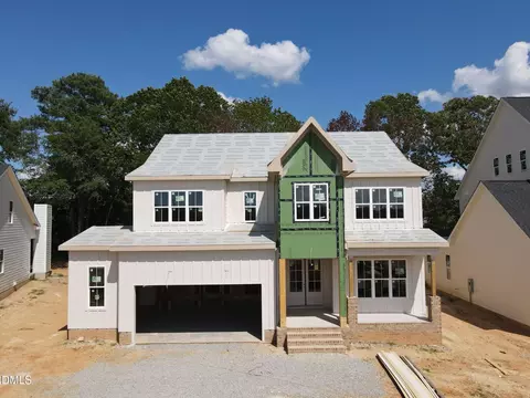 2324 Hilltop Bluffs Ct, Fuquay Varina, NC 27526