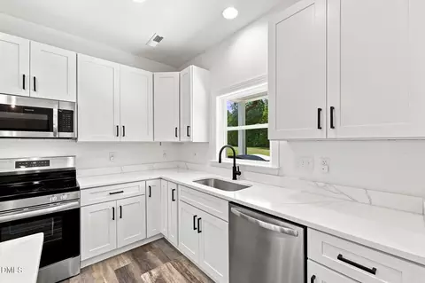 Kitchen - 141 Gregorys Grange Dr, Yanceyville, NC 27379 photo 2 of 3