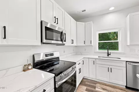 Kitchen - 141 Gregorys Grange Dr, Yanceyville, NC 27379 photo 3 of 3