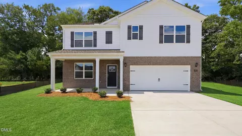 1046 Crossway Ln, Rocky Mount, NC 27804