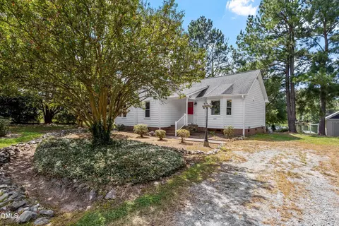 Exterior - 205 William Dr, Benson, NC 27504 photo 9 of 14