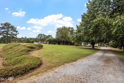 Exterior - 205 William Dr, Benson, NC 27504 photo 12 of 14