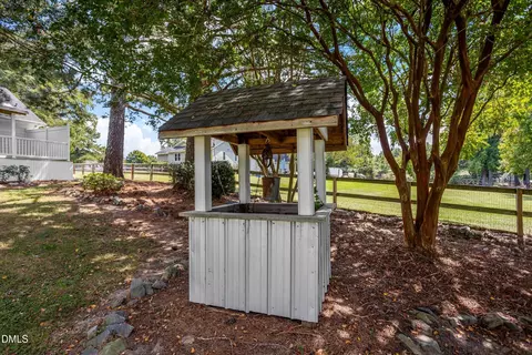 Exterior - 205 William Dr, Benson, NC 27504 photo 4 of 14