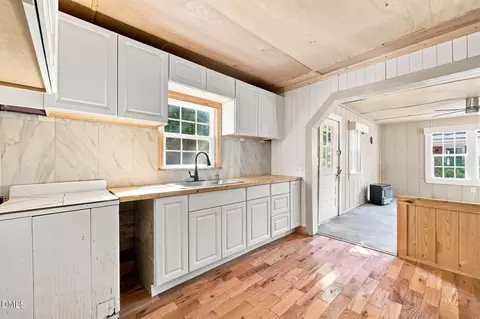 Kitchen - 207 Pendergraft Rd, Bunnlevel, NC 28323 photo 1 of 1