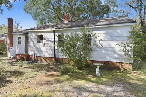 Exterior - 207 Pendergraft Rd, Bunnlevel, NC 28323 photo 1 of 5