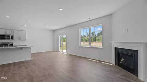 Living - 10514 Beard Way, Bailey, NC 27807 photo 2 of 2