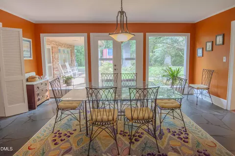 Dining - 1605 Longview Ave, Tarboro, NC 27886 photo 2 of 3