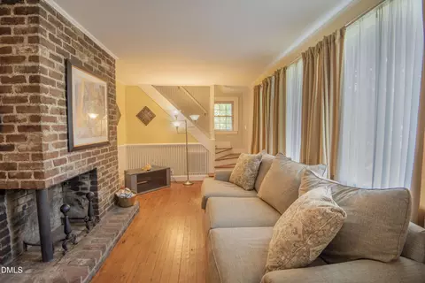 Living - 1605 Longview Ave, Tarboro, NC 27886 photo 1 of 2