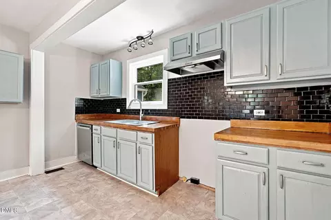 Kitchen - 2641 Kirk Rd, Durham, NC 27705 photo 2 of 3