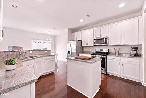 3520 Massey Ridge Ct, Raleigh, NC 27616