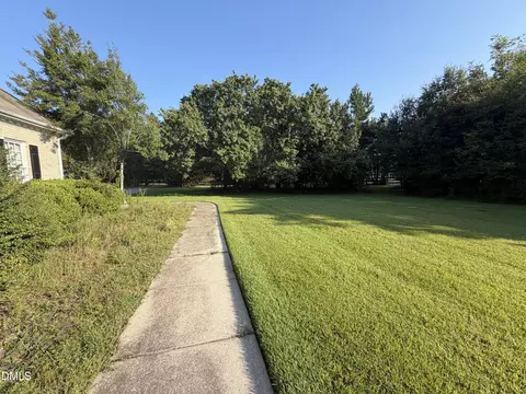 Exterior - 908 Windrow Ln, Raleigh, NC 27603 photo 5 of 8