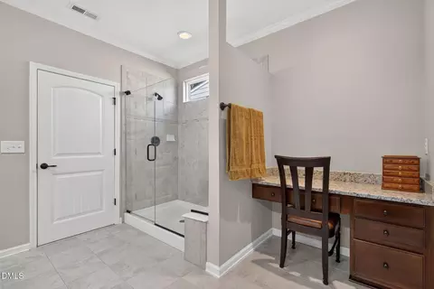 Bath - 403 Tuttle Rd, Durham, NC 27703 photo 3 of 7