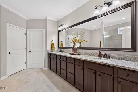 Bath - 403 Tuttle Rd, Durham, NC 27703 photo 1 of 7