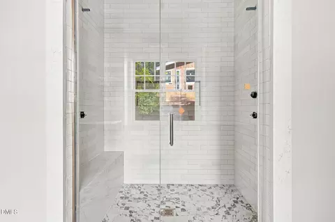 Bath - 2702 N Mayview Rd, Raleigh, NC 27607 photo 3 of 5