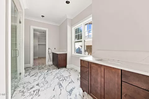 Bath - 2702 N Mayview Rd, Raleigh, NC 27607 photo 2 of 5