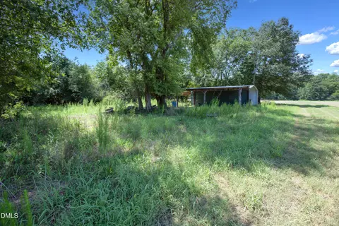 Exterior - 833 River Point Rd, Moncure, NC 27559 photo 1 of 1