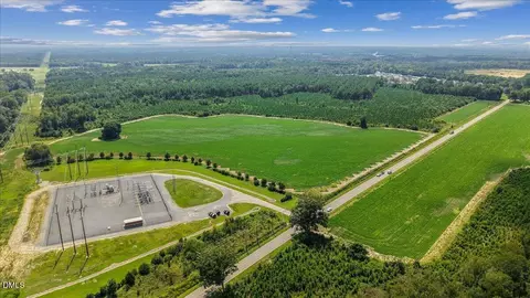 850 Horseshoe Bend Rd, Erwin, NC 28339 photo 4